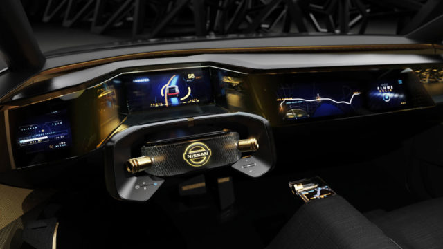 Nissan interior screens 1